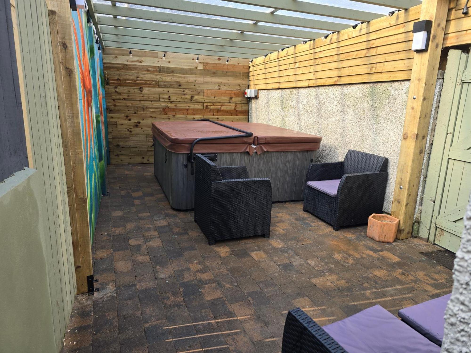 Eden Rose Cottage Hot-Tub Jacuzzi Morecambe-Bay 외부 사진